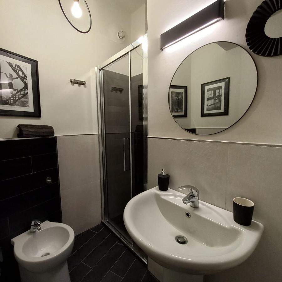 Casa Vittoria Apartment ตูริน ภายนอก รูปภาพ